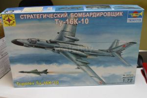 Самолет  стратегический бомбардировщик Ту-16К-10  ― Mag-Fox